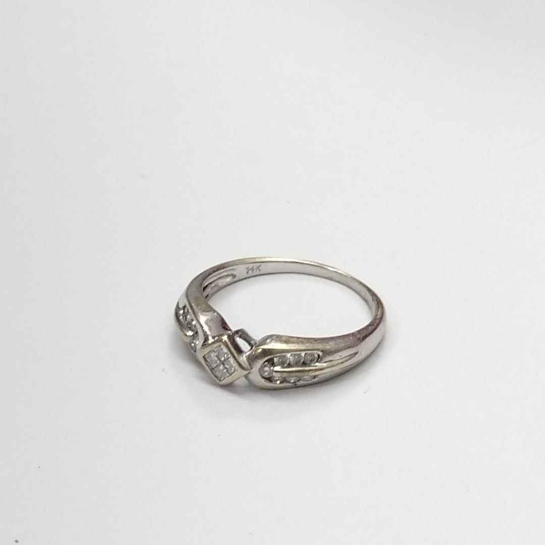 ANILLITO ORO, ORO BLANCO 14 K 3.3 GRMS (SEMINUEVO)