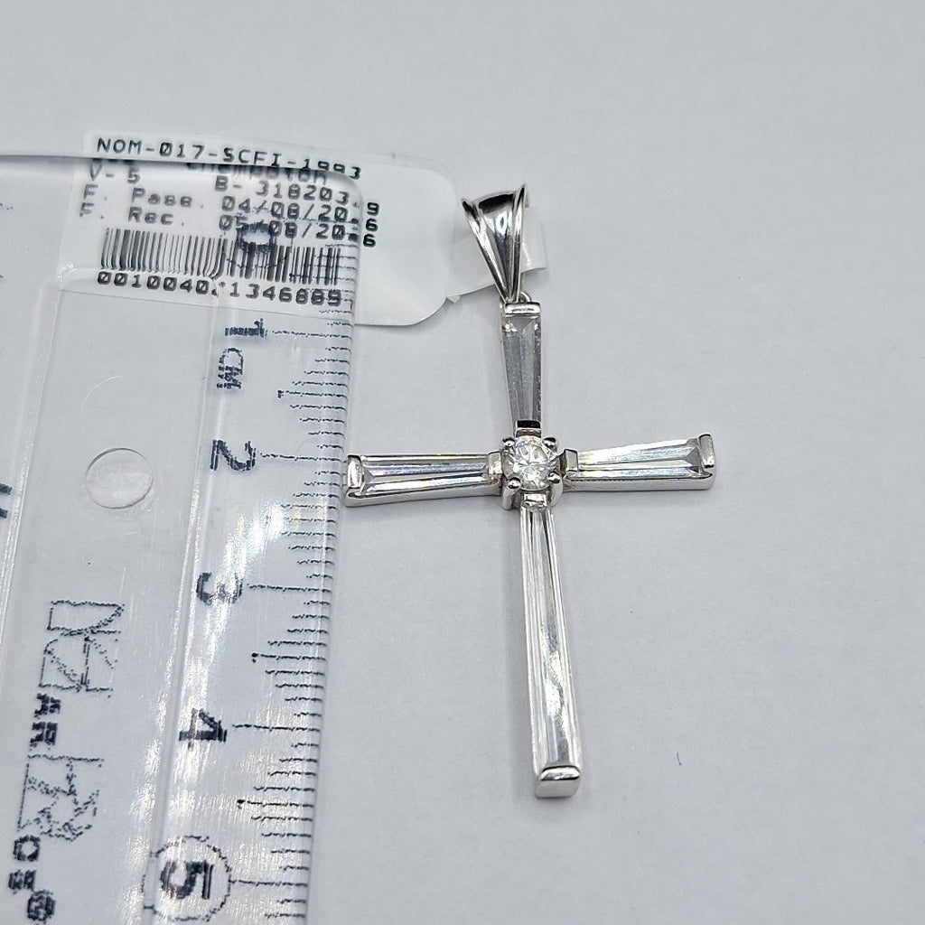 CRUZ, DIJE ORO, ORO BLANCO 14 K 4.3 GRMS (SEMINUEVO)