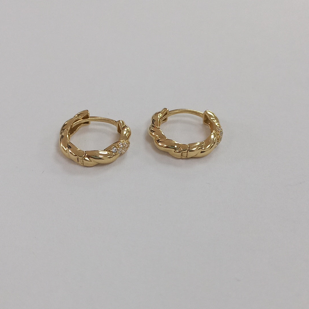 HUGGIES ORO 14K 2.1 (NUEVO)
