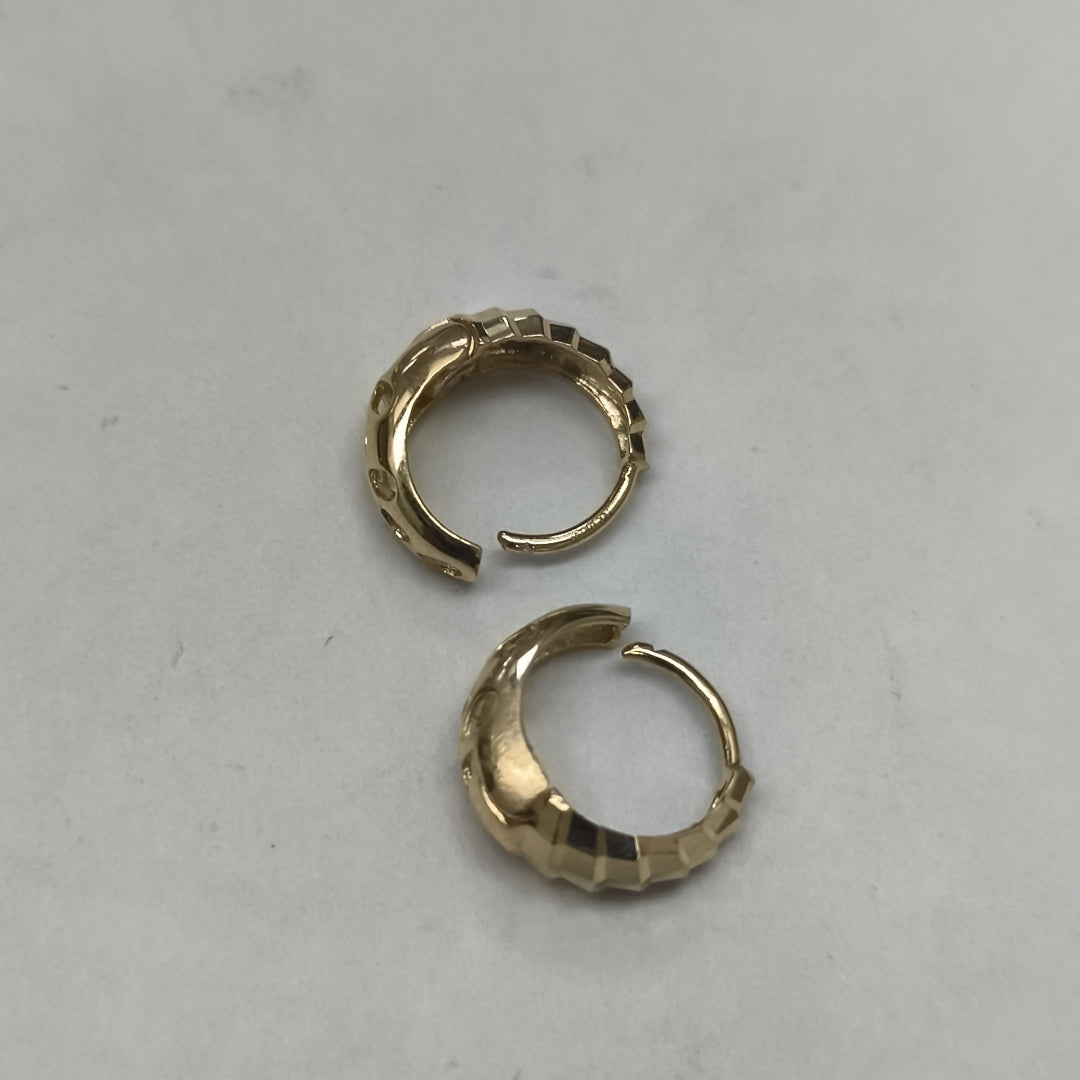 HUGGIES ORO 14K 2 (NUEVO)