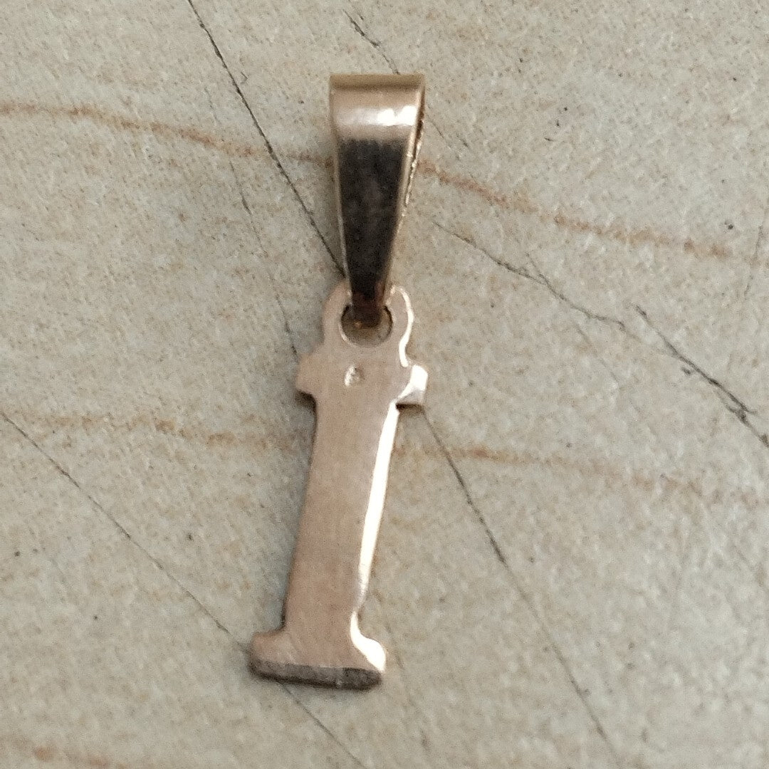 DIJE ORO 10 K 0.2 GRMS (SEMINUEVO)