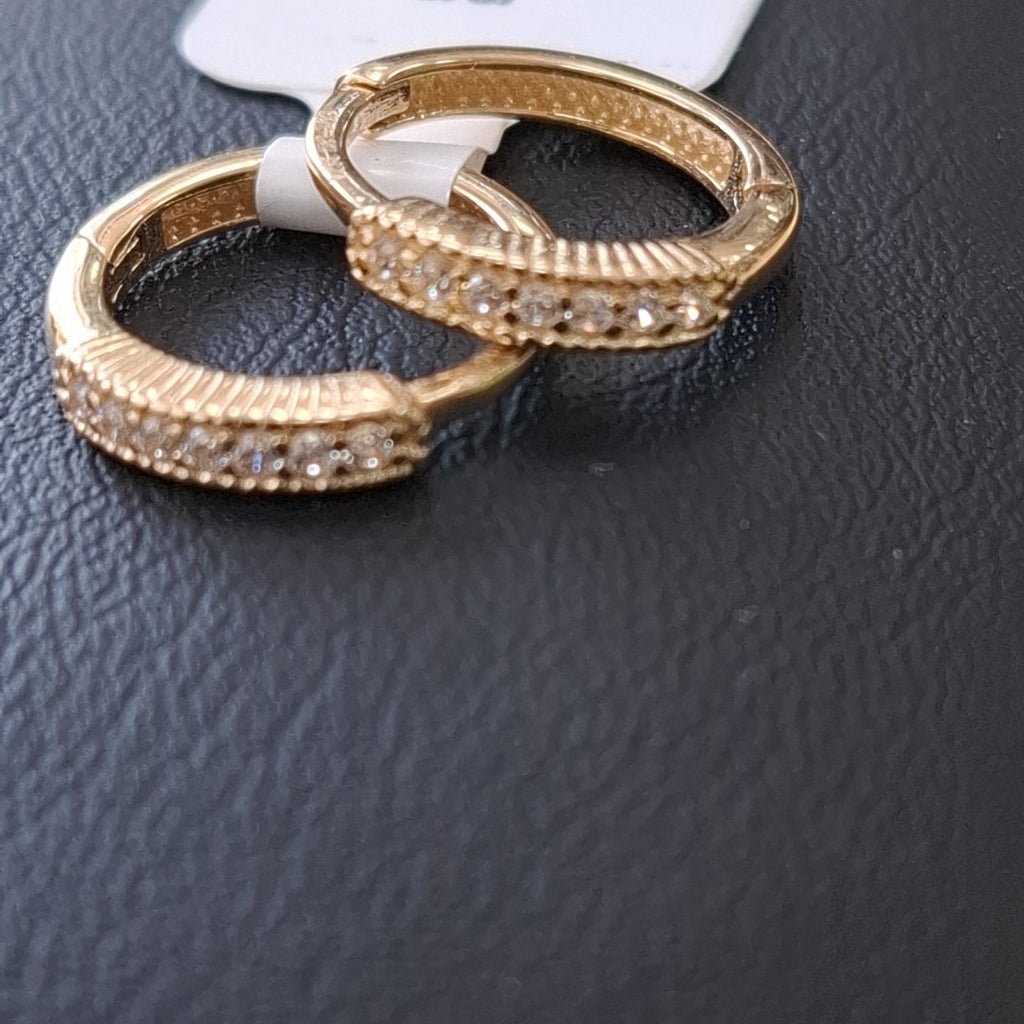 HUGGIES ORO 14K 1.3 (NUEVO)