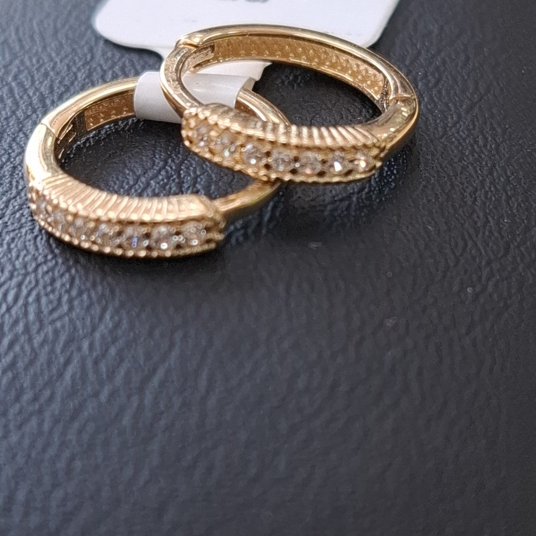 HUGGIES ORO 14K 1.3 (NUEVO)