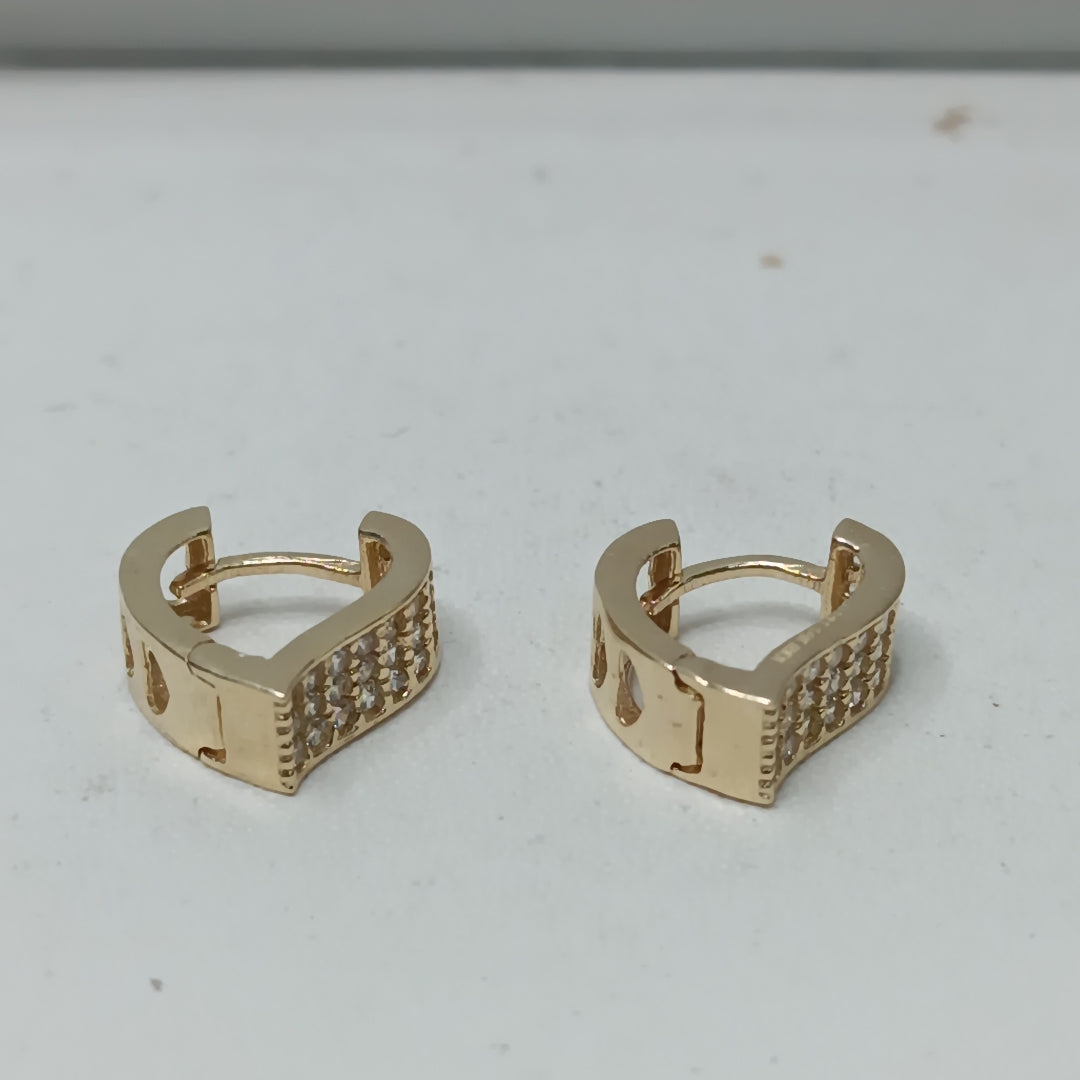 ARETES ARRACADAS CORAZON C CIRCONIAS 14K 2.1 GR (NUEVO)