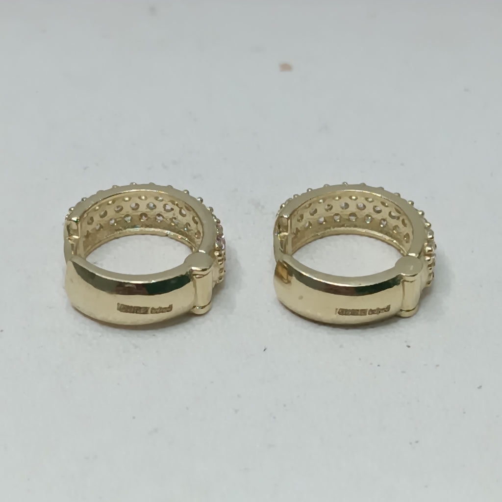 ARETES HUGGIE CON CIRCONIAS 14K 2 GR (NUEVO)