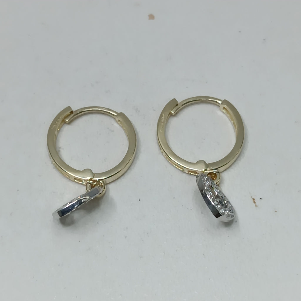 ARETES HUGGIES CON DIJE CORAZON Y CIRCONIAS 14K 2.2 GR (NUEVO)