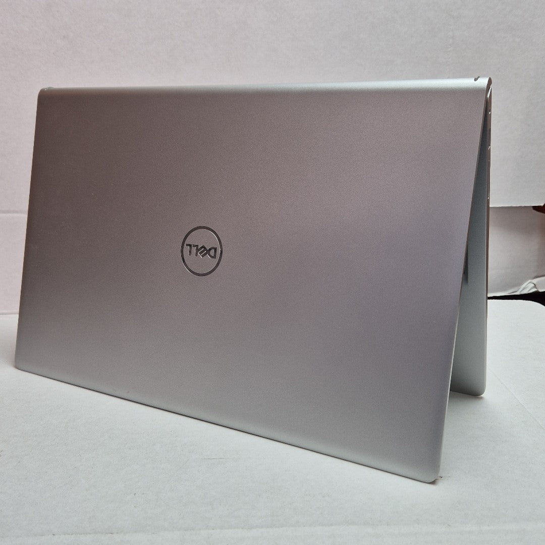 LAPTOP DELL INSPIRON 15 3511 (2023) 256 GB SSD 8 GB RAM (SEMINUEVO)