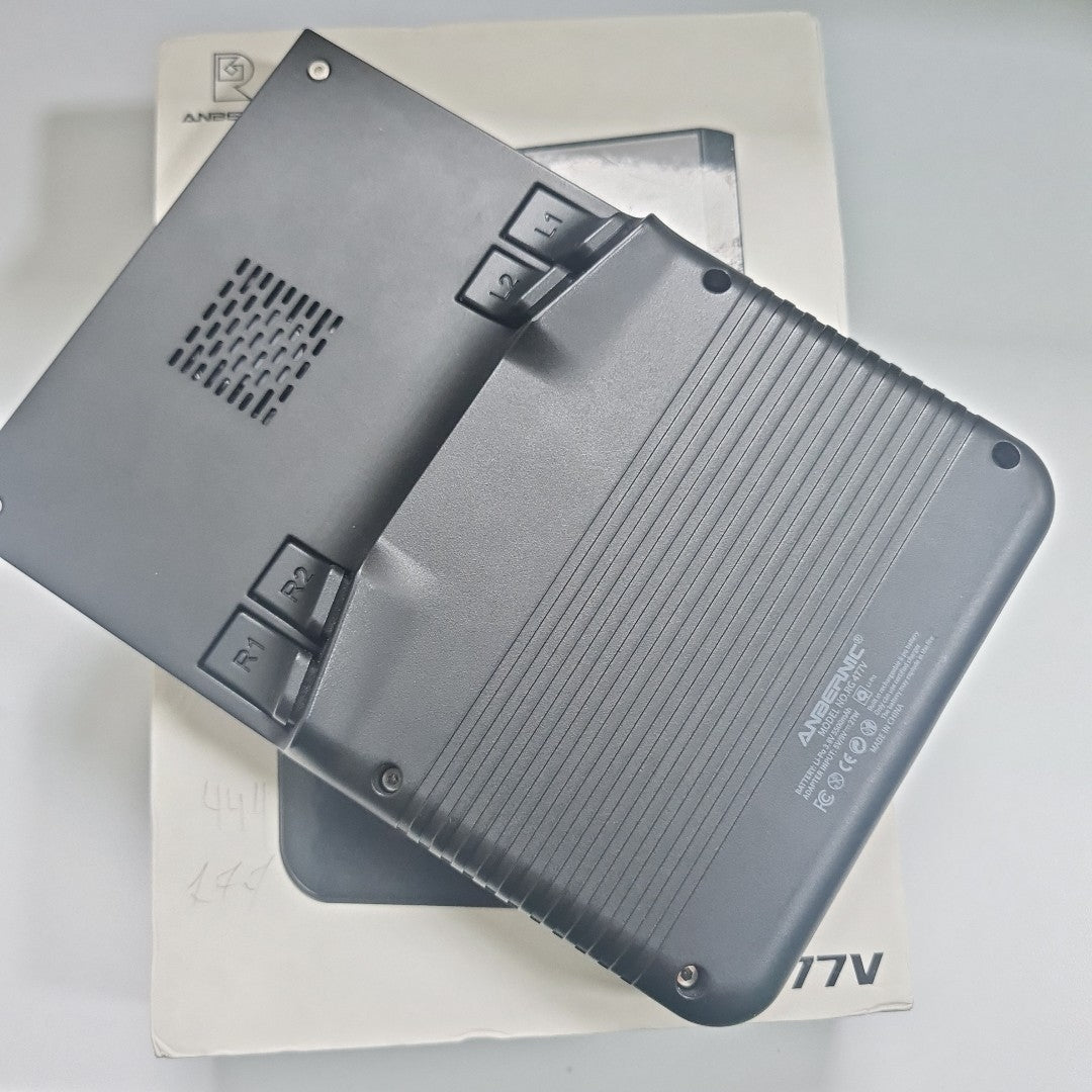 CONSOLA DE VIDEOJUEGO ANBERNIC RG 477M 256 GB 12 GB RAM (SEMINUEVO)