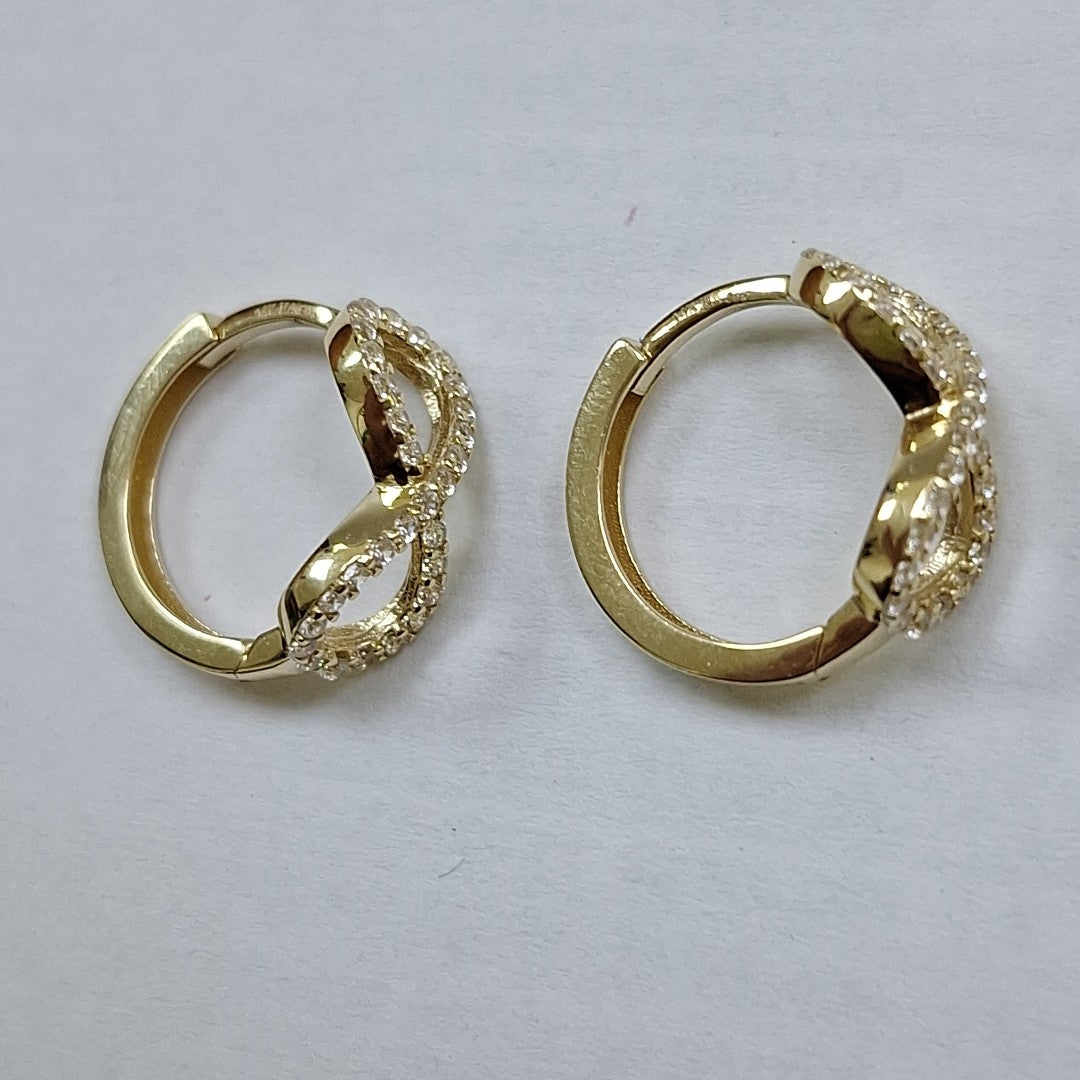 HUGGIES ORO 14K 2.1 (NUEVO)