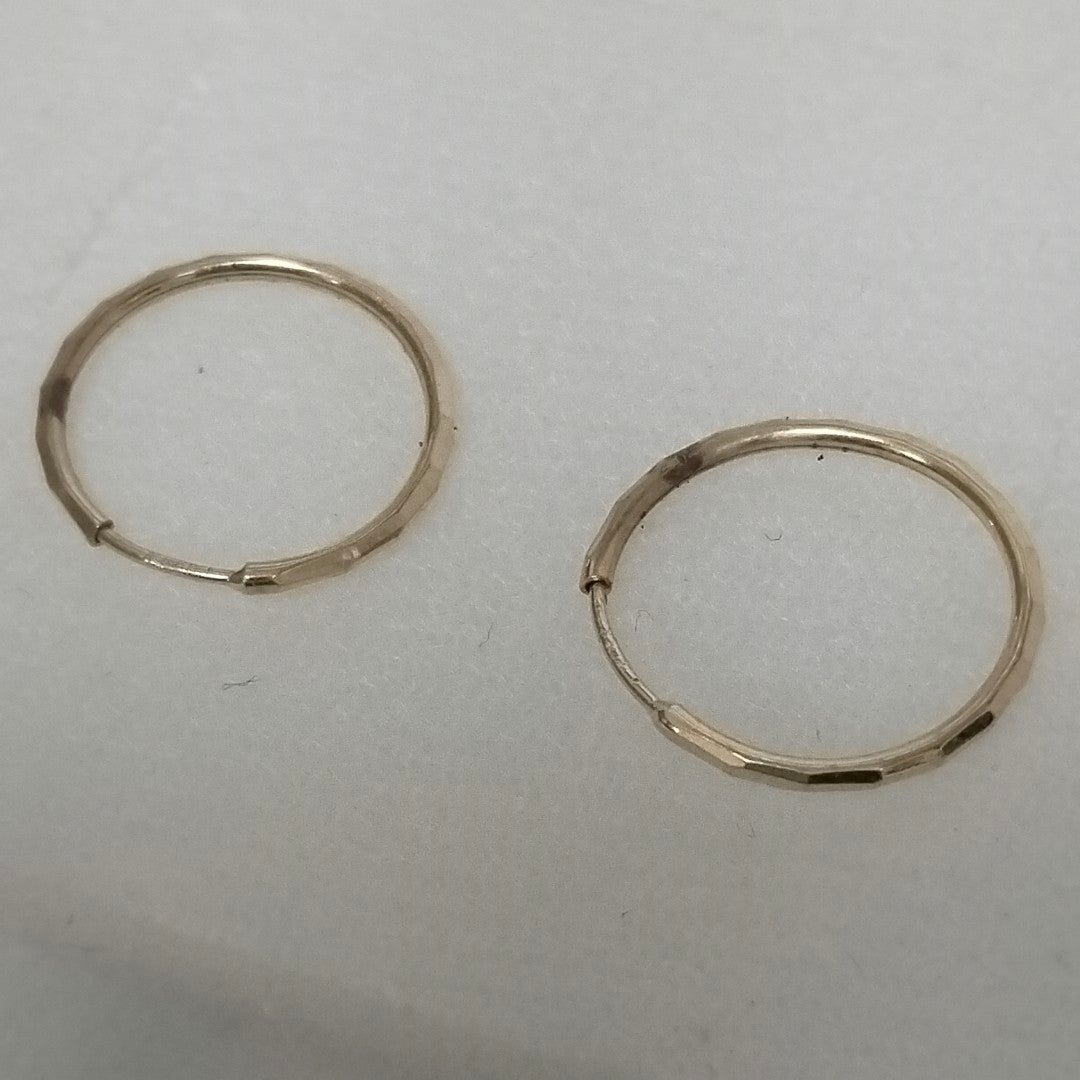 ARRACADAS PAR ORO 14 K 0.6 GRMS (SEMINUEVO)