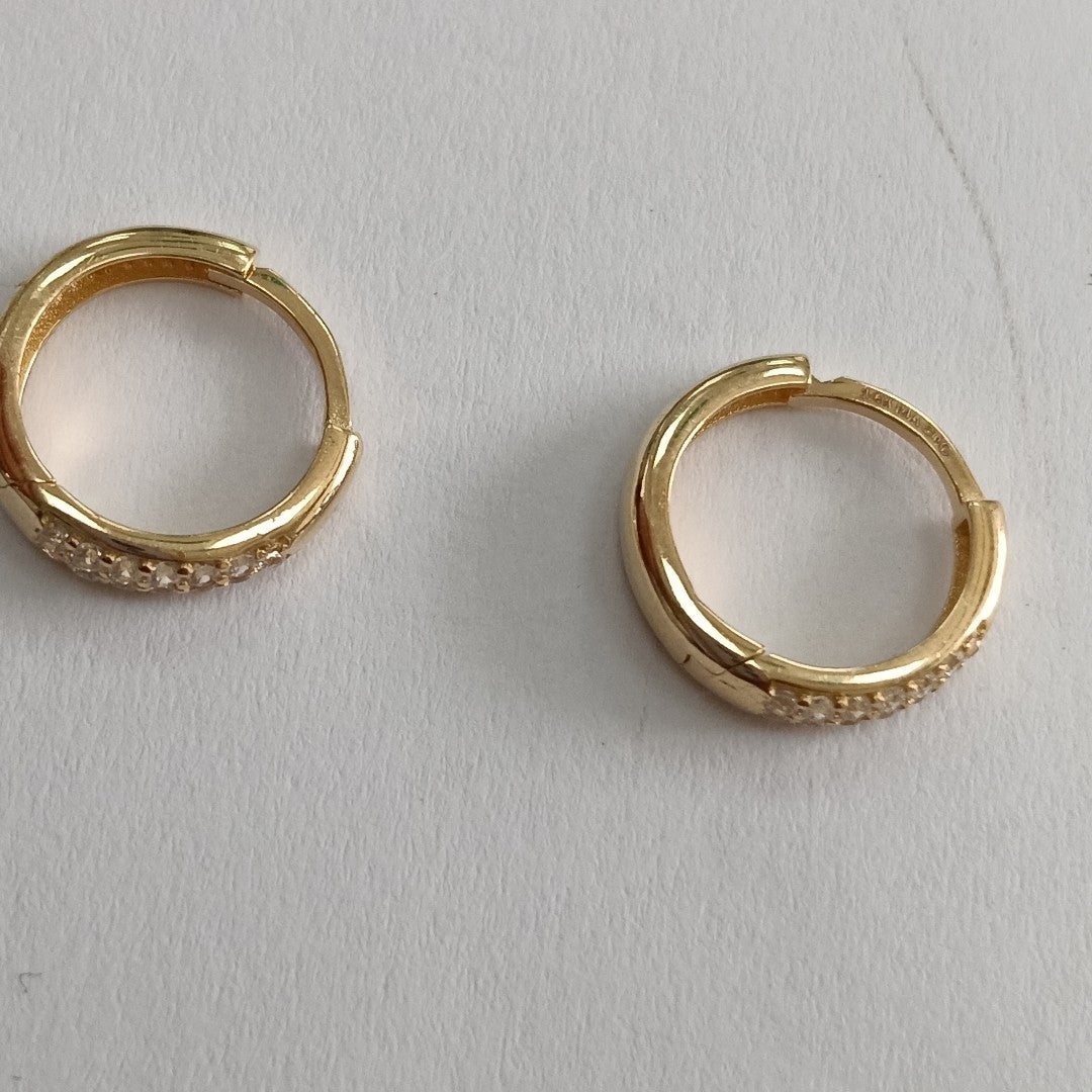 HUGGIES ORO 14K 1.5 (NUEVO)