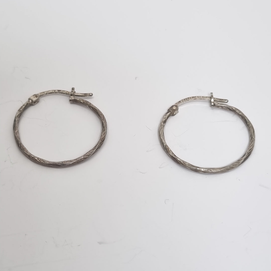 ARETES PAR PLATA 1.4 GRMS (SEMINUEVO)