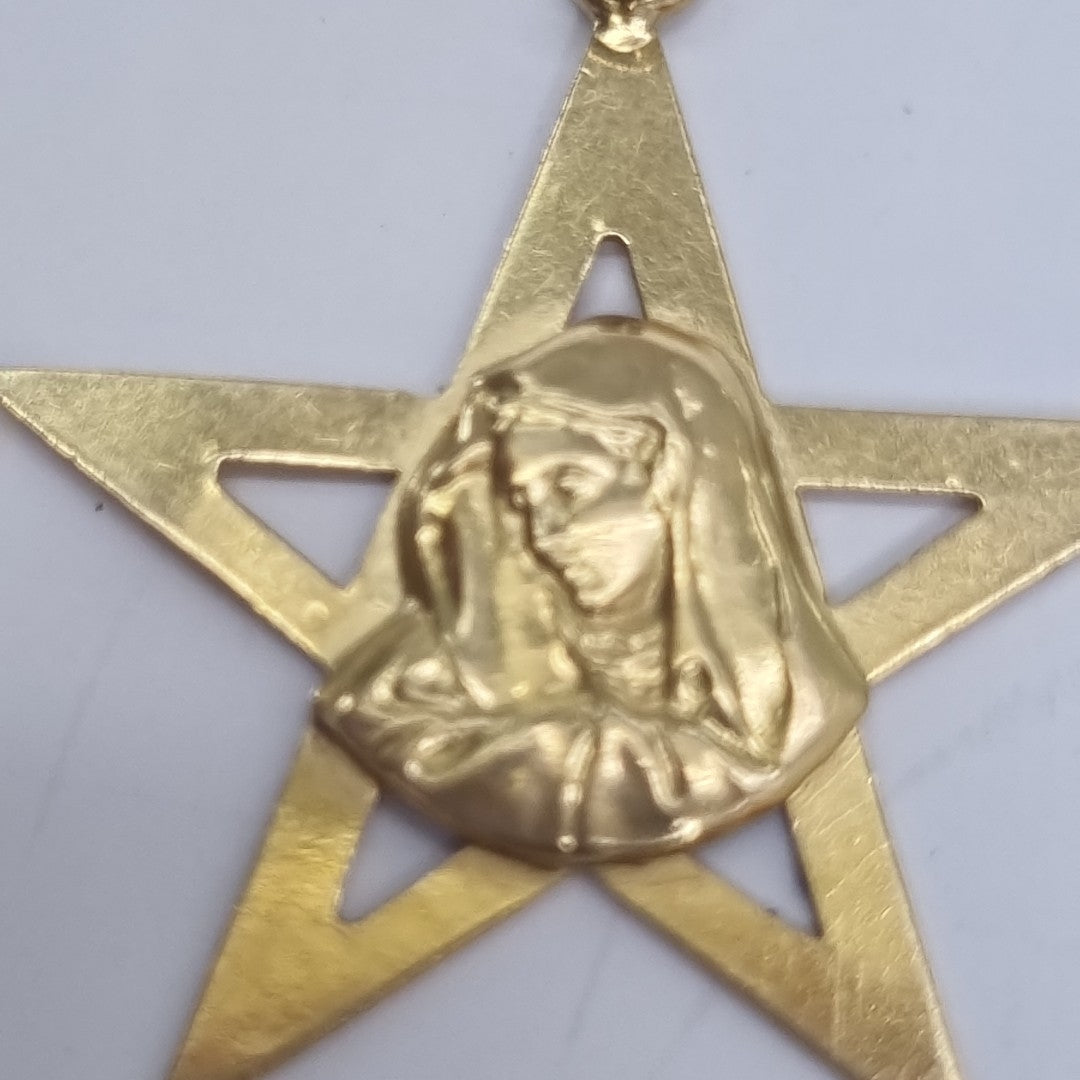 DIJE ORO 18 K 1 GRMS (SEMINUEVO)