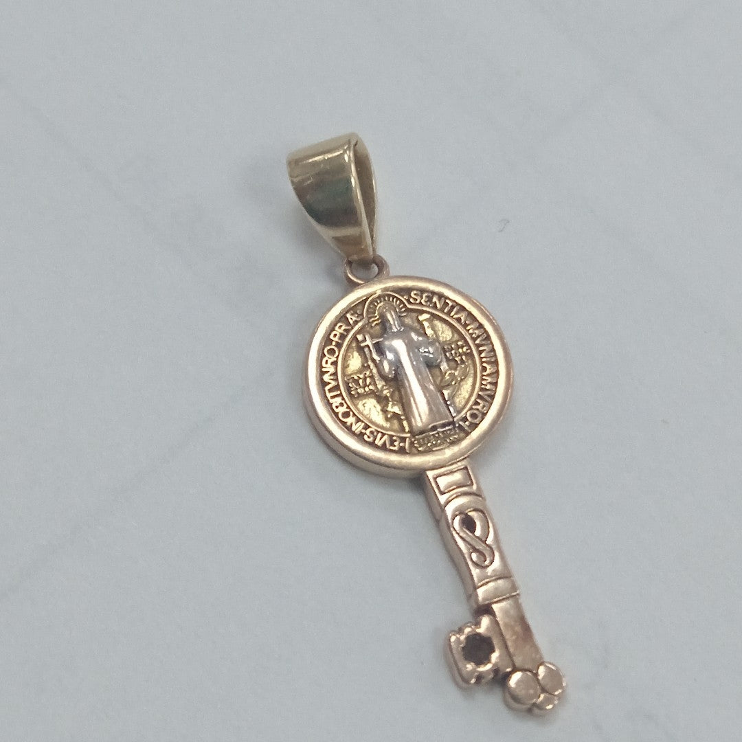 DIJE ORO 14 K 1.5 GRMS (SEMINUEVO)