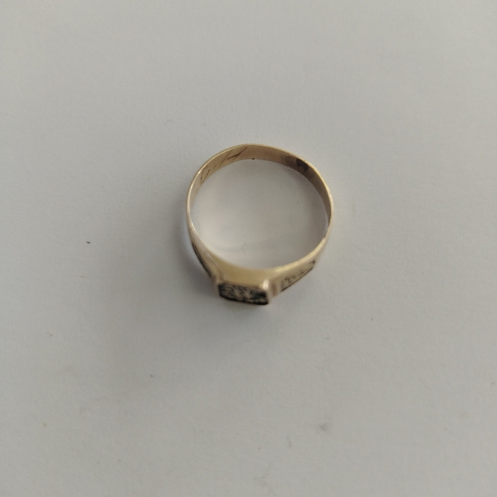 ANILLO DE GRADUACIÓN ORO 8 K 2.4 GRMS (SEMINUEVO)