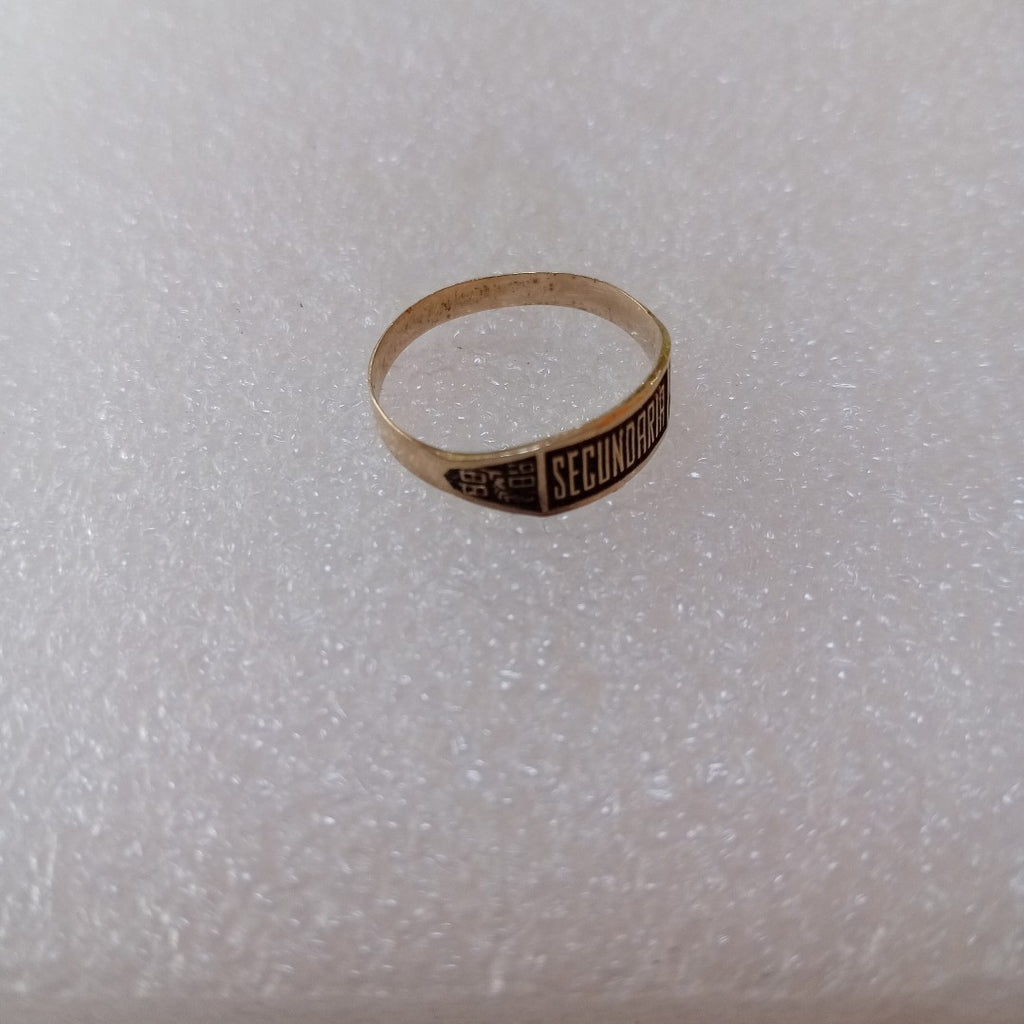 ANILLO DE GRADUACIÓN ORO 8 K 1.1 GRMS (SEMINUEVO)