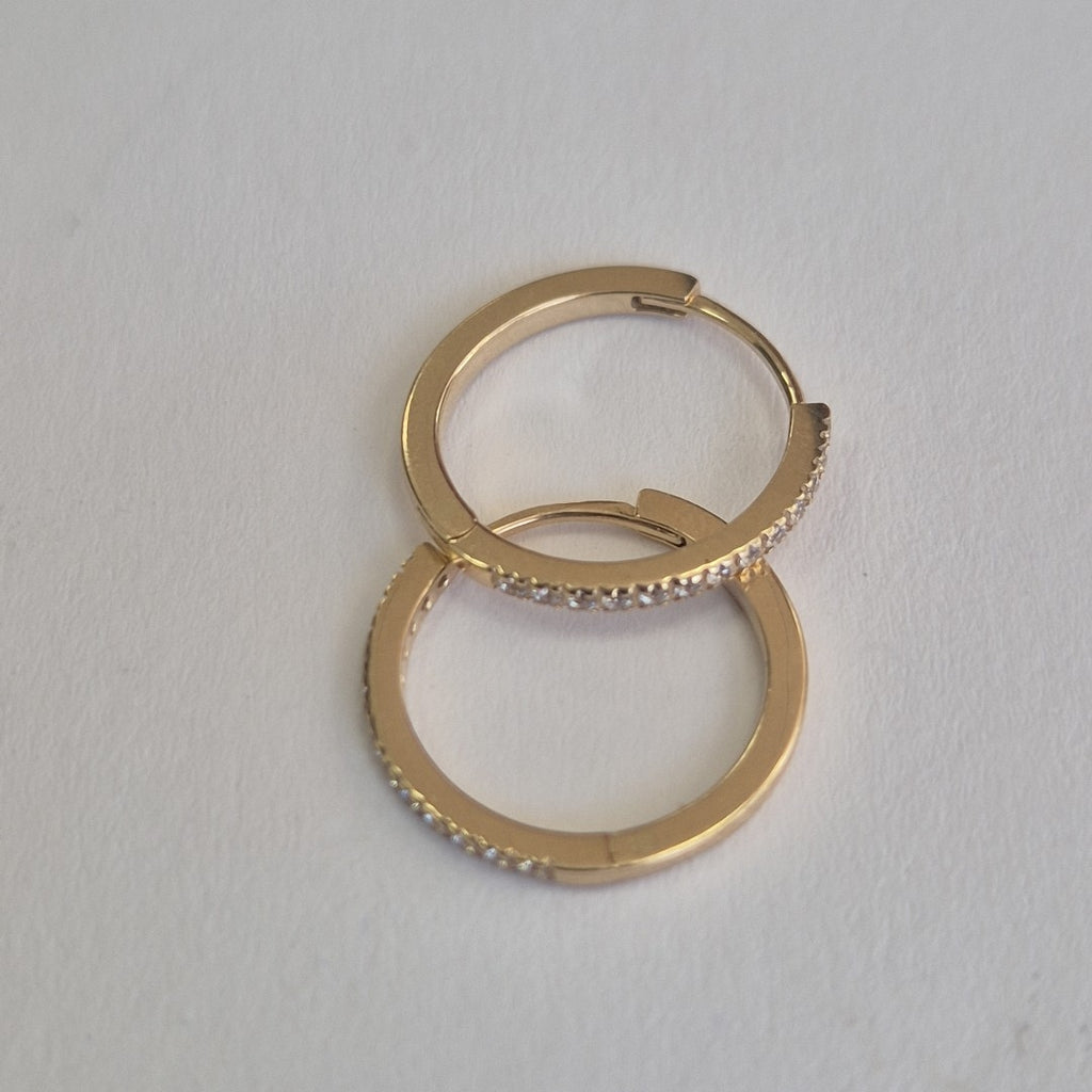 HUGGIES ORO 14K 1.4 (NUEVO)