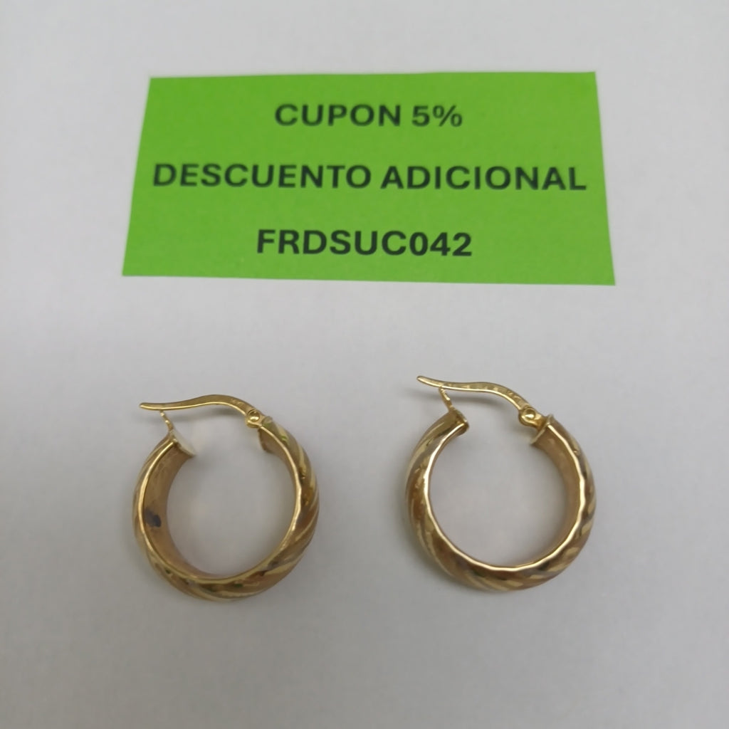 ARRACADAS PAR ORO 14 K 3.4 GRMS (SEMINUEVO)