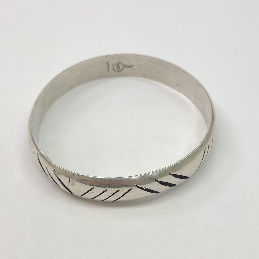 PULSERA RIGIDA PLATA 13 GRMS (SEMINUEVO)