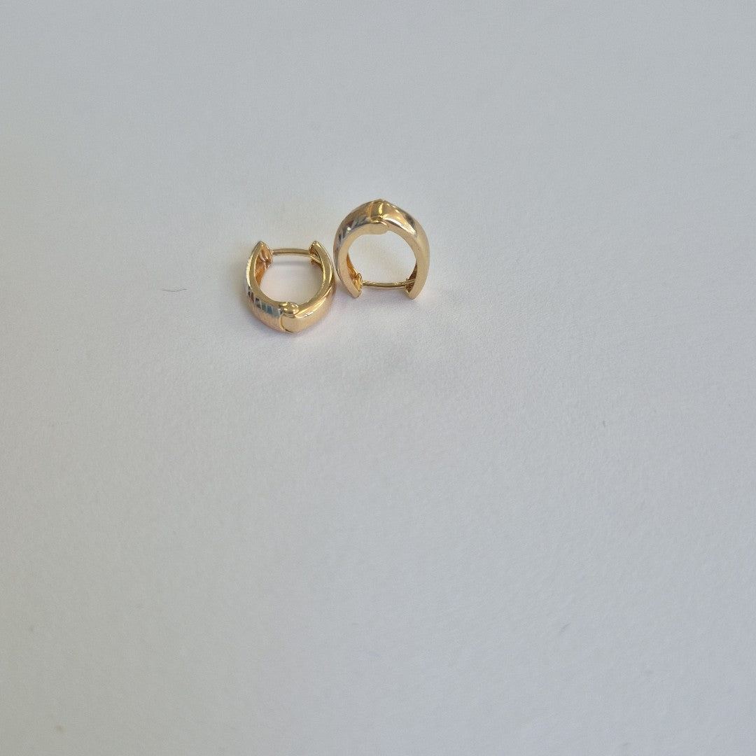 HUGGIES ORO 14K 1.1 (NUEVO)