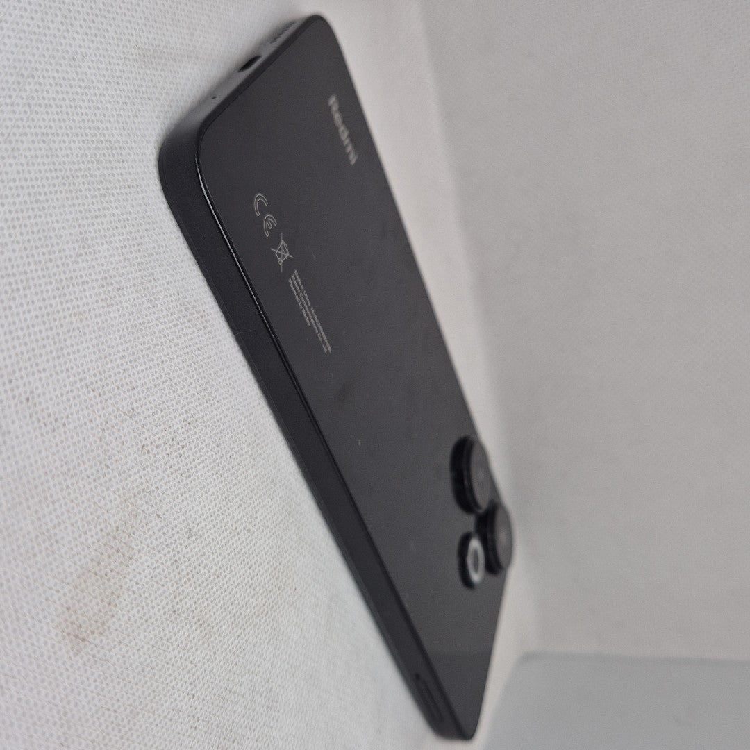 CELULAR XIAOMI REDMI 13 24049RN28L (2024) 256 GB 8 GB RAM (SEMINUEVO)