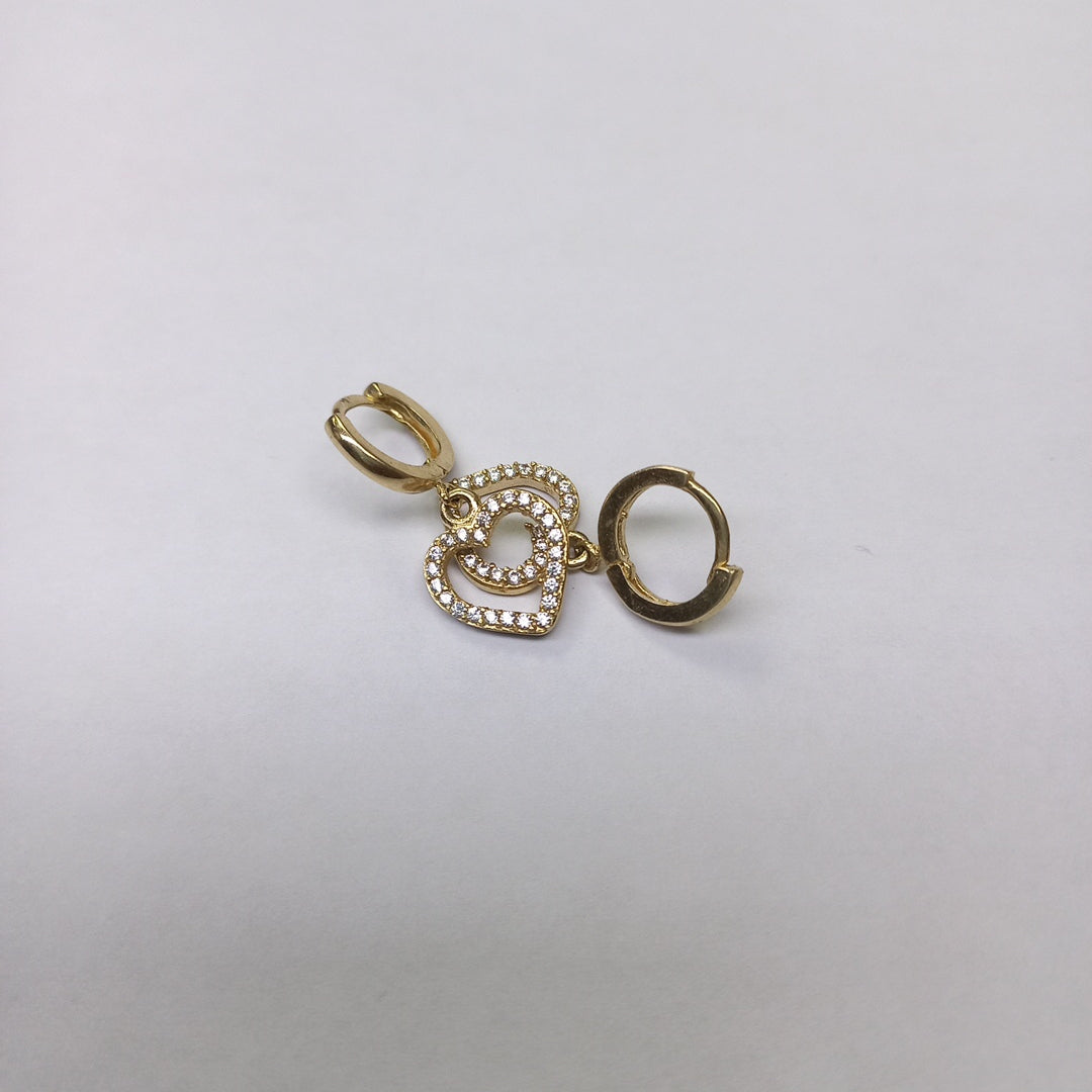 ARETES FIG CORAZON C CIRCONIAS 10K 2.6 GR (NUEVO)