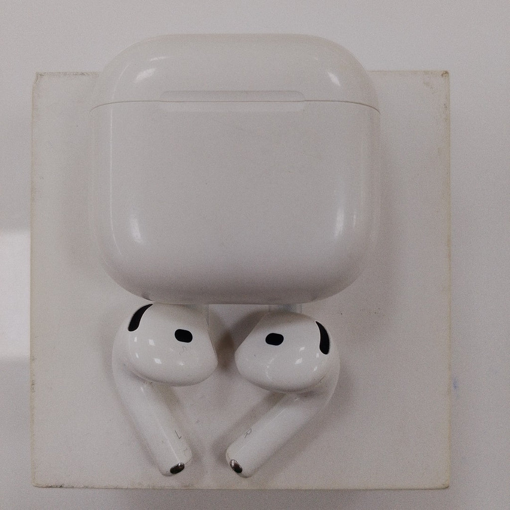 AUDIFONOS APPLE AIRPODS 4 A3050/A3053 INALAMBRICO IN EAR (SEMINUEVO)