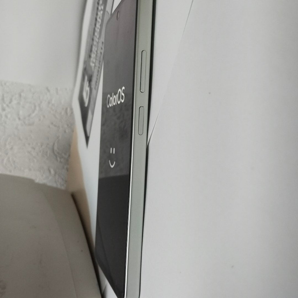 CELULAR OPPO A5 PRO CPH2711 (2025) 256 GB 8 GB RAM (SEMINUEVO)