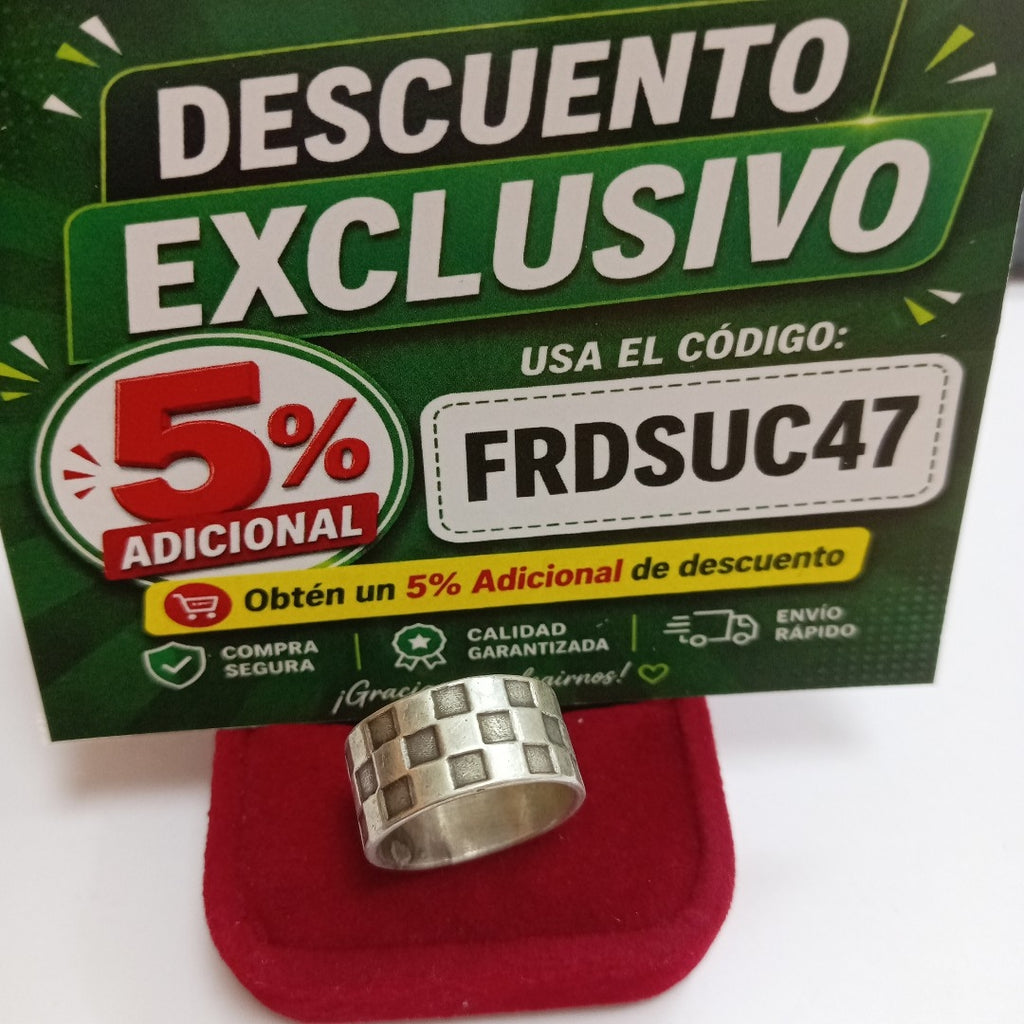 ANILLITO, DIJE PLATA 17.7 GRMS (SEMINUEVO)