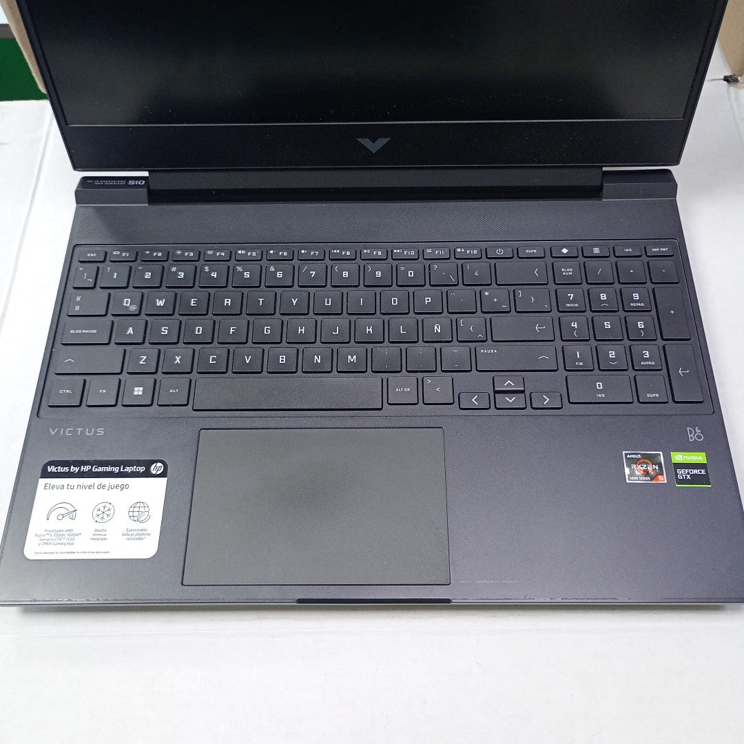 LAPTOP HP VICTUS 15-FB0122LA (2023) 512 GB SSD 8 GB RAM (SEMINUEVO)