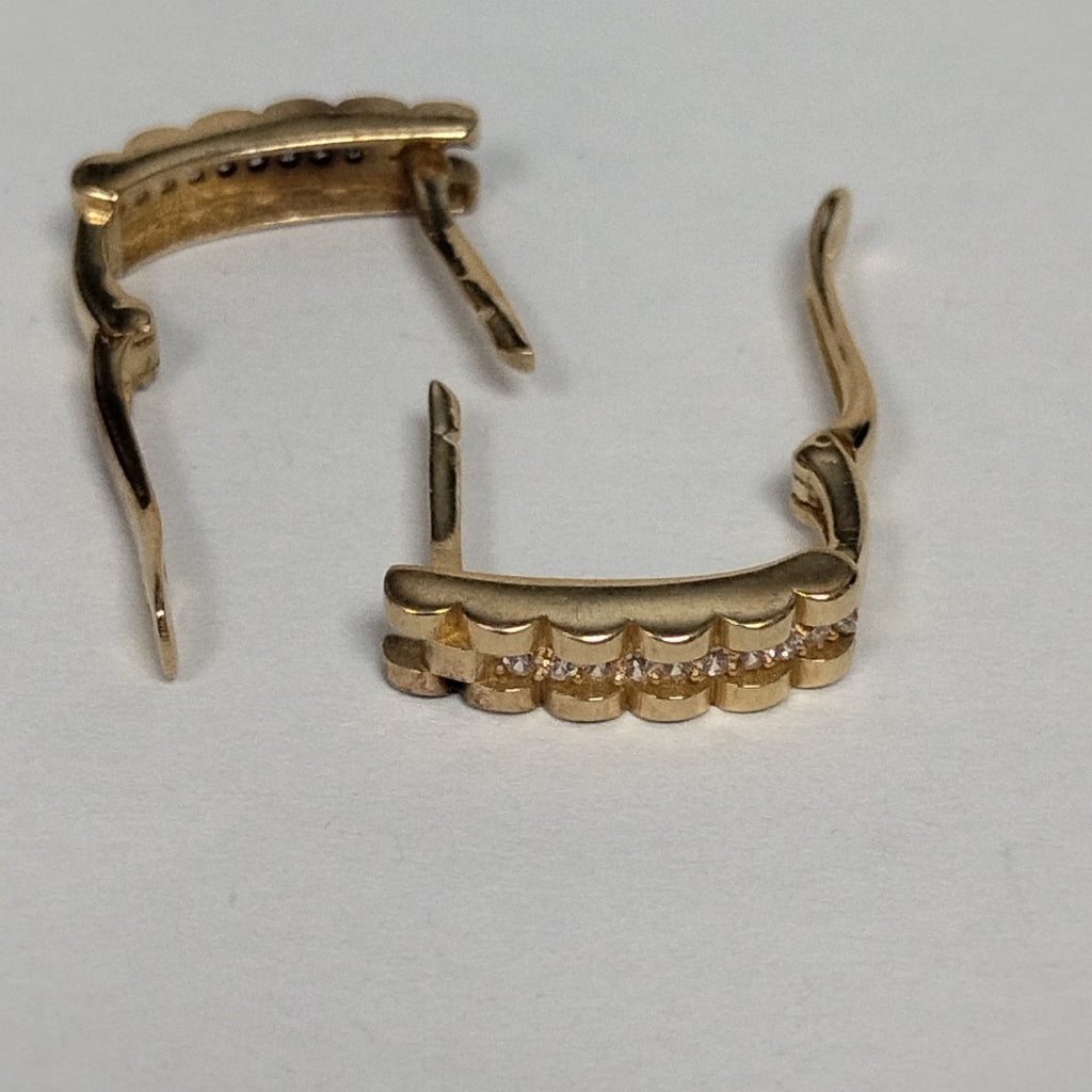 ARRACADAS PAR ORO 10 K 3,00 GRMS (SEMINUEVO)
