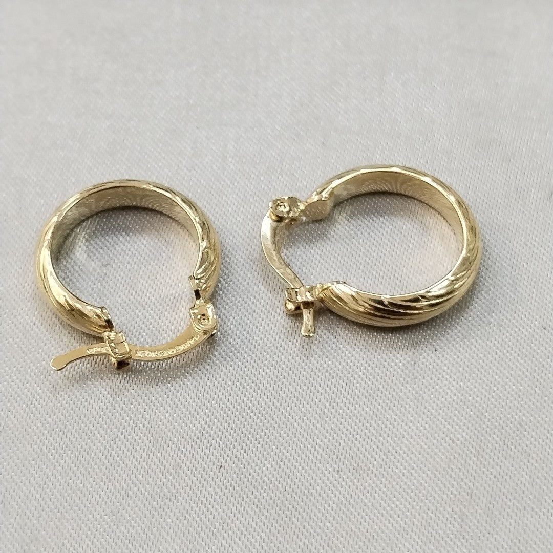 ARETES ARRACADA ASTRIADA 14K 1.6 GR (NUEVO)