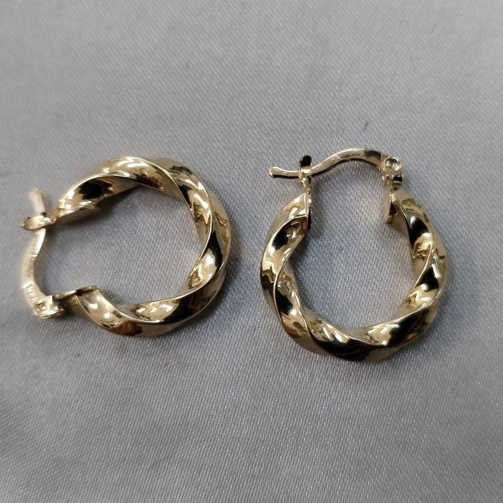 ARETES ARRACADA TORZAL 14K 1.9 GR (NUEVO)