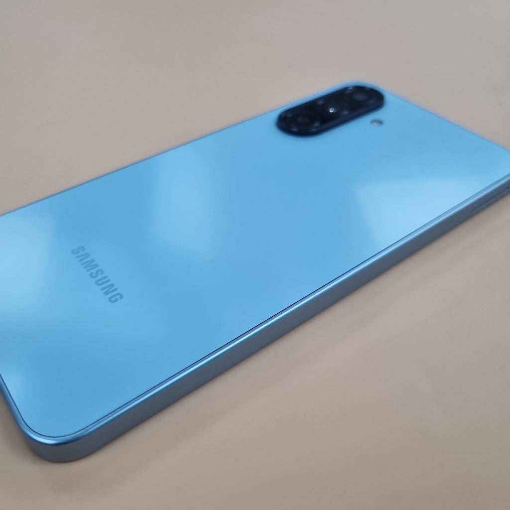 CELULAR SAMSUNG GALAXY A17 SM-A175F (2025) 128 GB 4 GB RAM (SEMINUEVO)