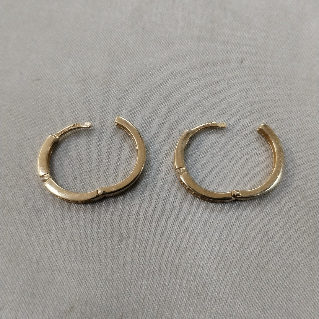 ARETES ARRACADAS LISAS 14K 2.3 GR (NUEVO)