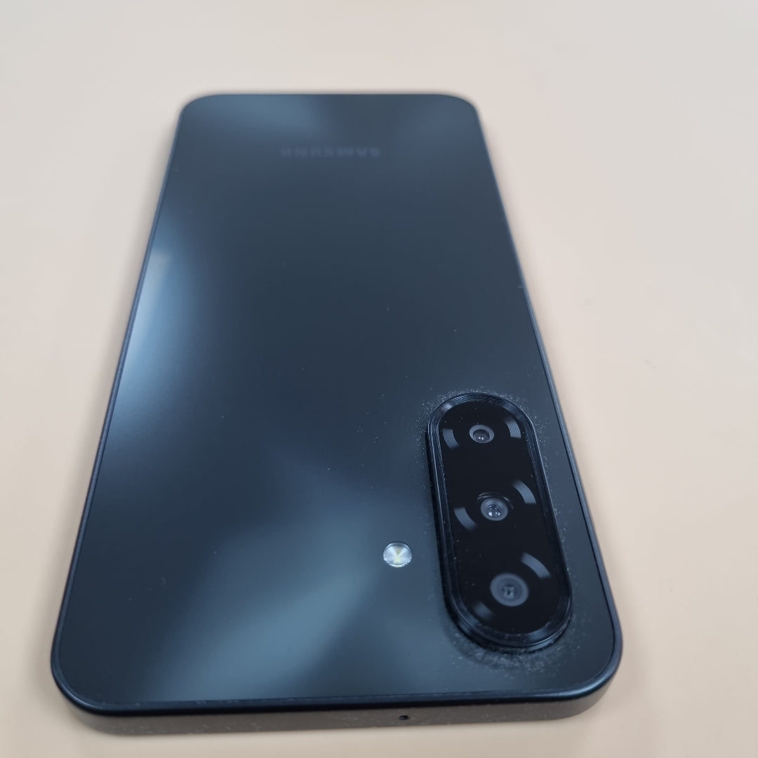 CELULAR SAMSUNG GALAXY A17 SM-A175F (2025) 128 GB 4 GB RAM (SEMINUEVO)