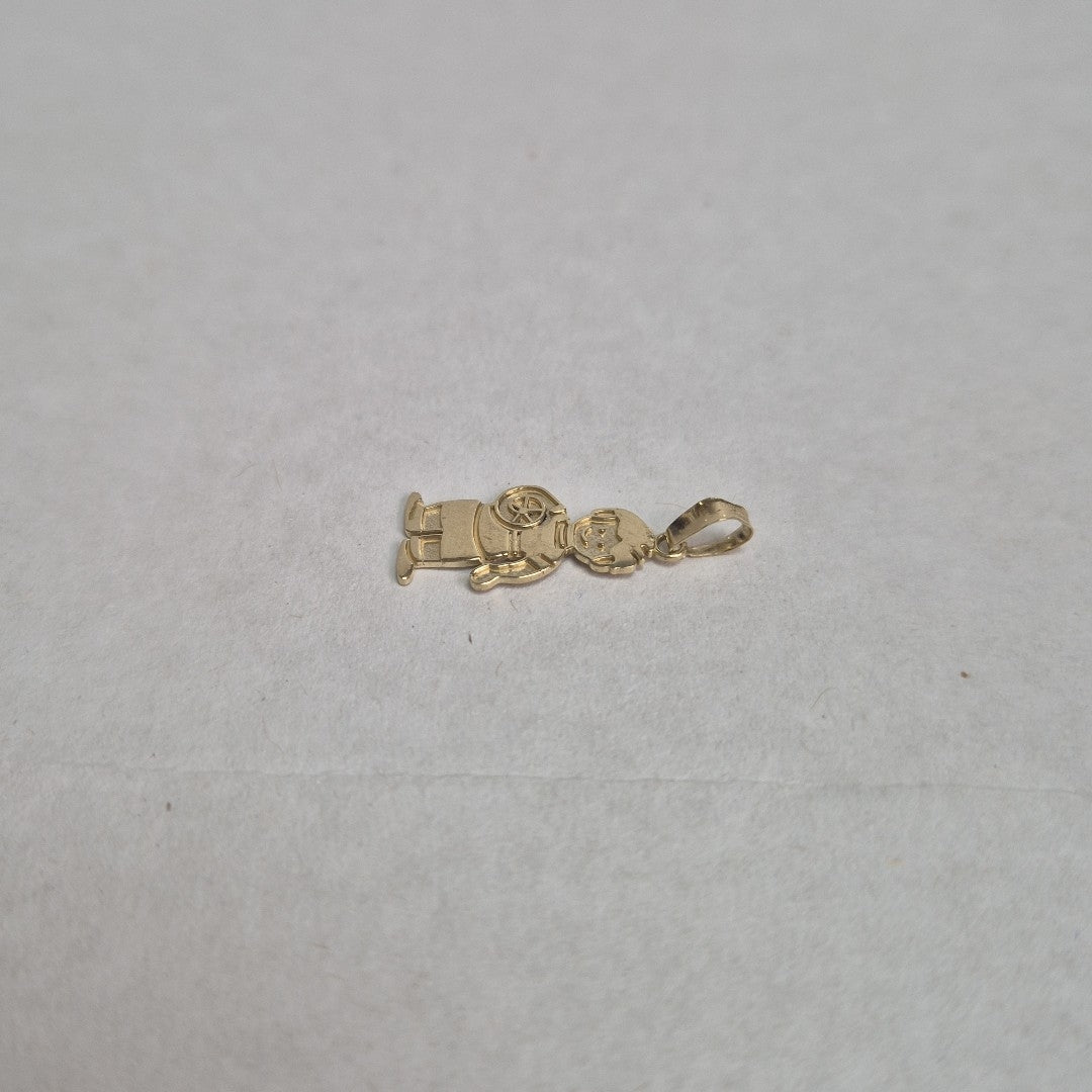 DIJE NIÑO 10K 0.9 GR (NUEVO)