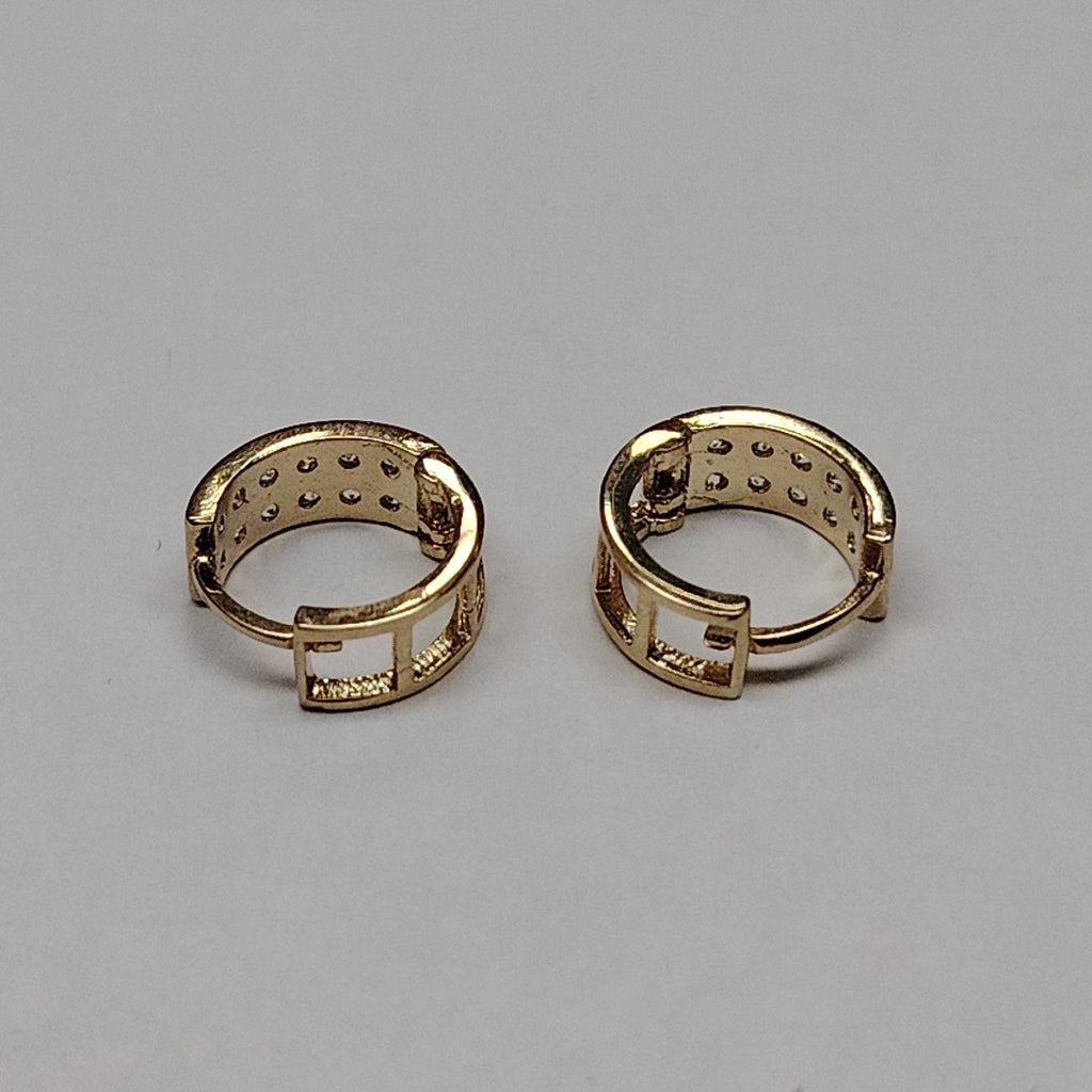 ARETES HUGGIES C CIRCONIAS 14K 1.7 GR (NUEVO)