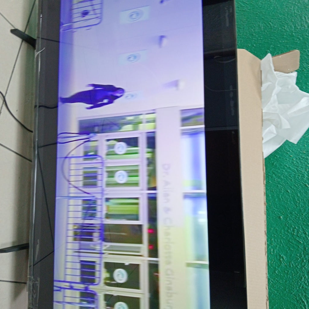 PANTALLA SAMSUNG UN43U8200HF (2026) 43" LED 4K (SEMINUEVO)