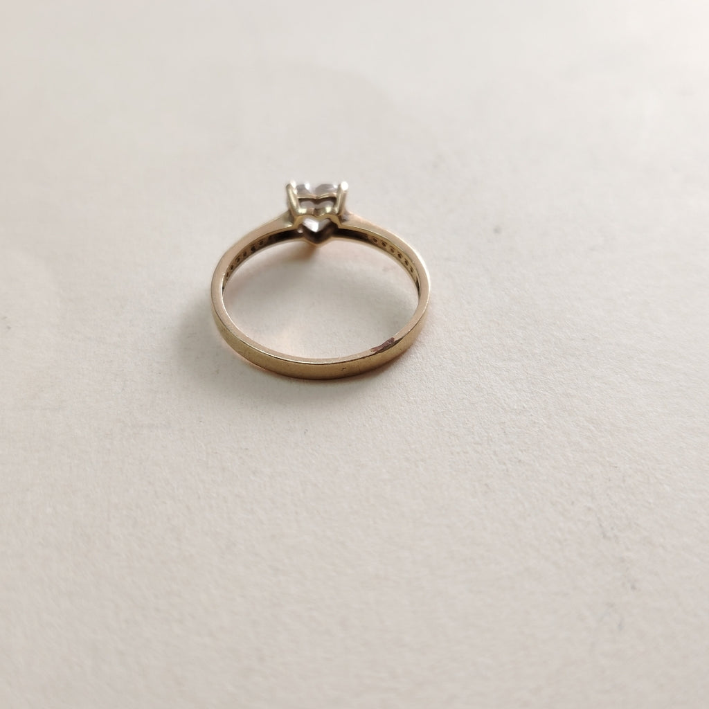 SOLITARIO ORO 14 K 1.9 GRMS (SEMINUEVO)