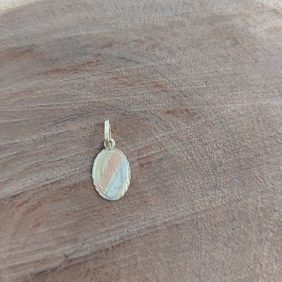 DIJE ORO 10 K 0.4 GRMS (SEMINUEVO)