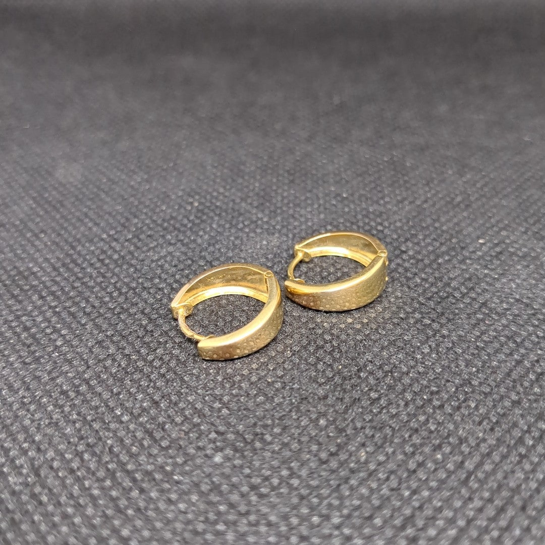 ARETES PAR ORO COMBINADO 14 K 1,50 GRMS (SEMINUEVO)