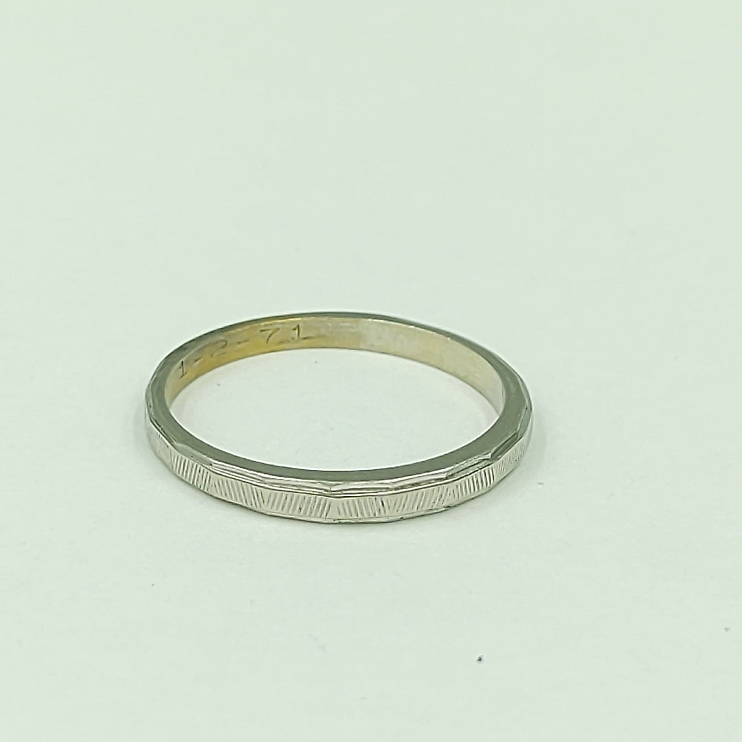 ARGOLLA ORO,ORO BLANCO 14 K 1,70 GRMS (SEMINUEVO)