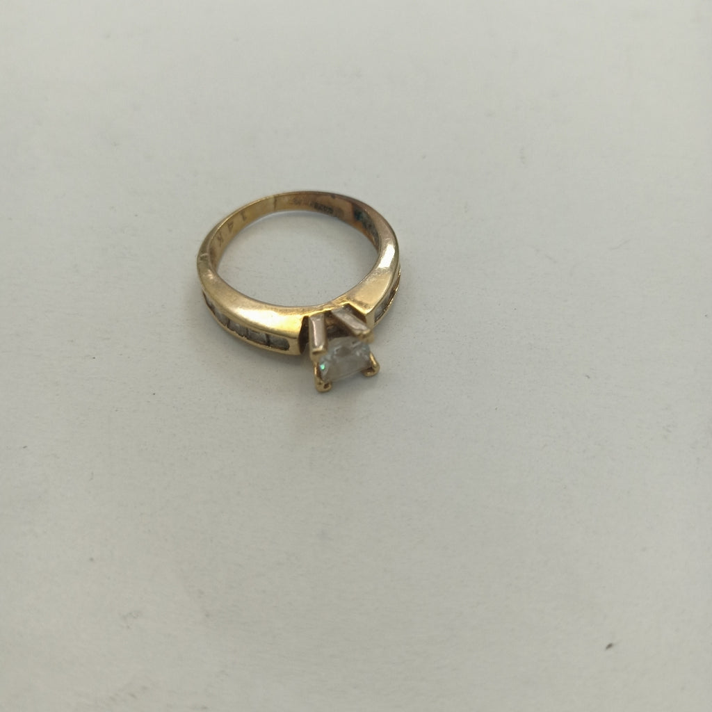 ANILLO ORO 10 K 3.9 GRMS (SEMINUEVO)