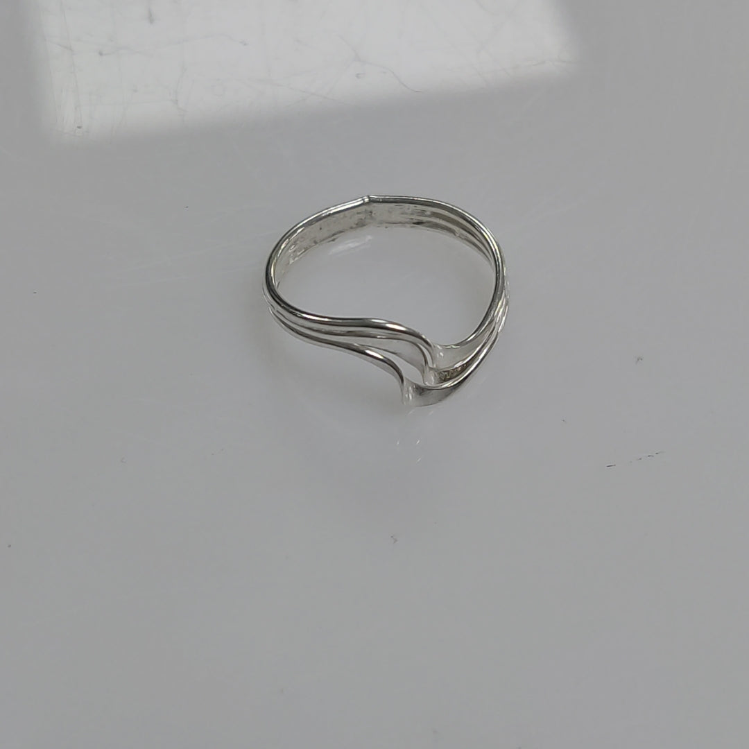 ANILLITO, DIJE PLATA 5 GRMS (SEMINUEVO)