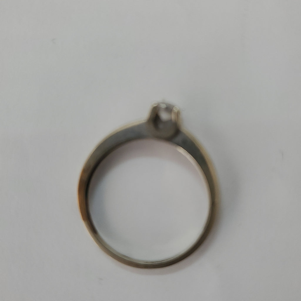 SOLITARIO ORO BLANCO 10 K 1.9 GRMS (SEMINUEVO)