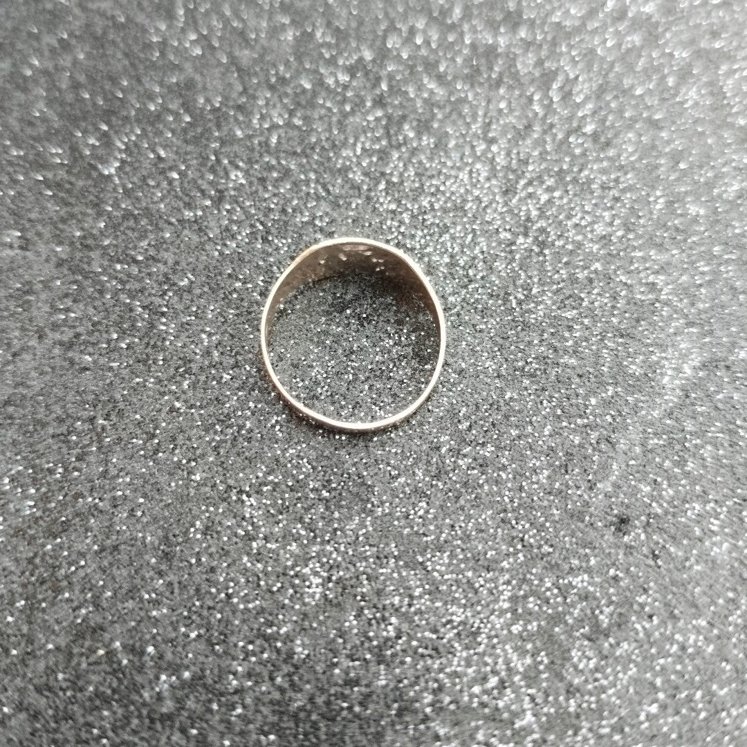 ANILLO DE GRADUACIÓN ORO 8 K 0,80 GRMS (SEMINUEVO)