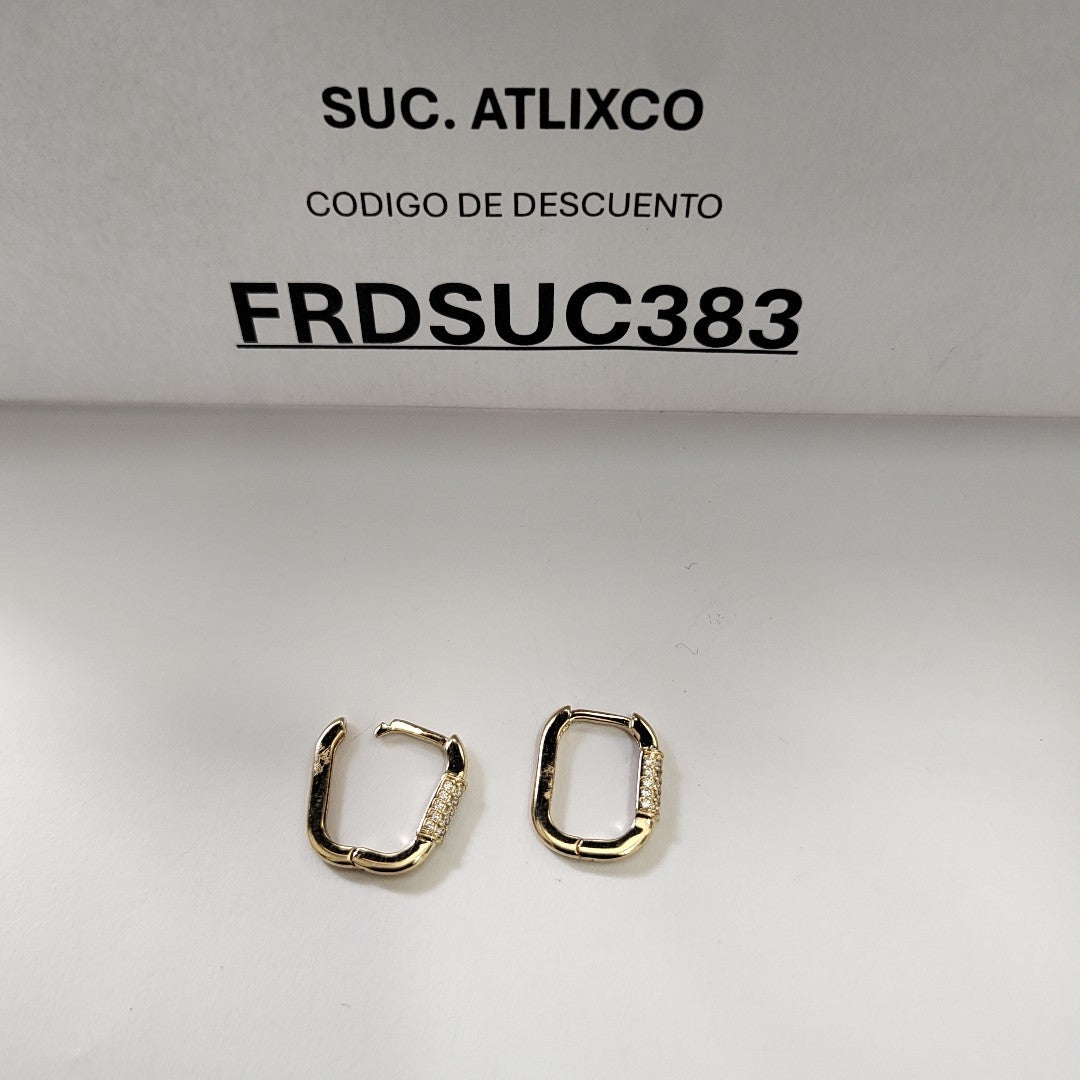 ARETES HUGGIES OVALADA C CIRCONIAS 14K 2.5 GR (NUEVO)