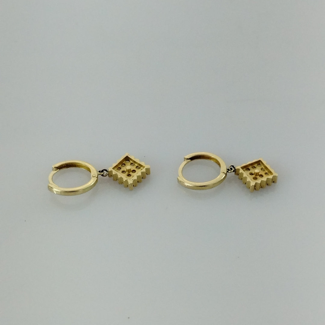 ARETES PAR ORO 10 K 2.3 GRMS (SEMINUEVO)
