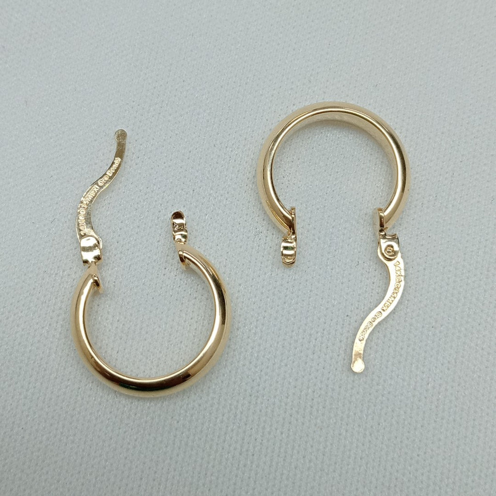 ARETES ARRACADA LISA 14K 1.8 GR (NUEVO)